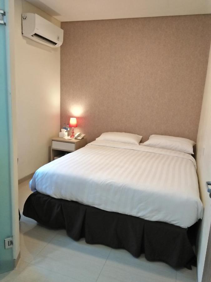 Kitara Hotel Τζακάρτα Δωμάτιο φωτογραφία